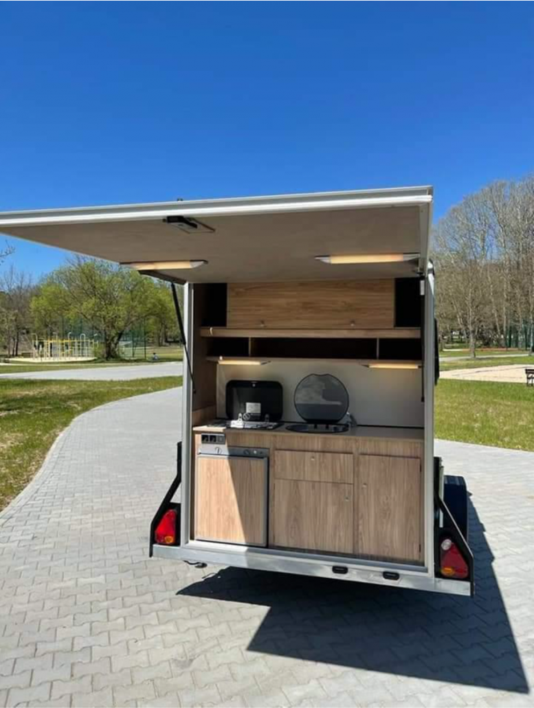 Fourgon/Caravane Fiber MED (à partir de 236€/mois) Remorques du Dauphine